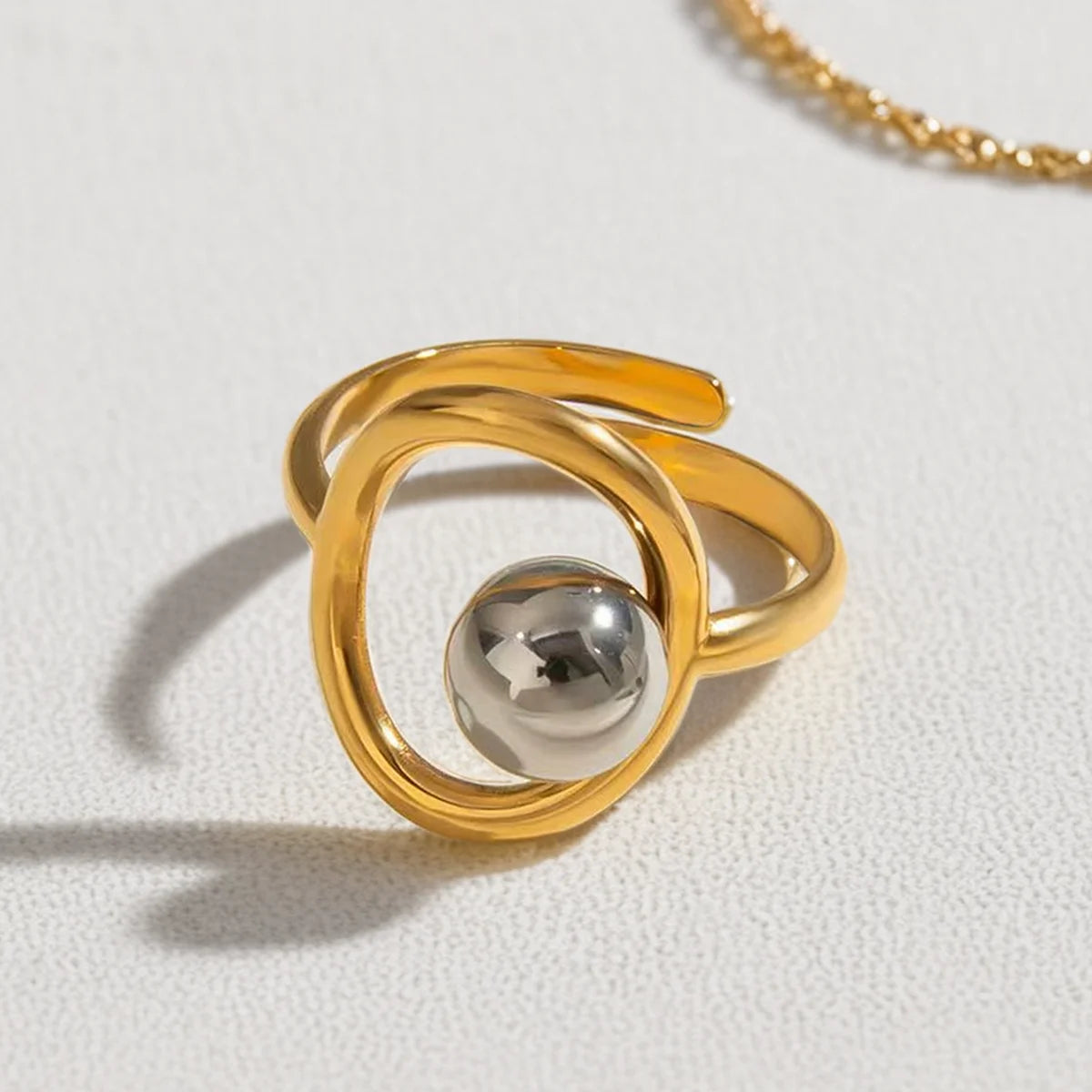 Bague Minimaliste Géométrique Plaquée Or