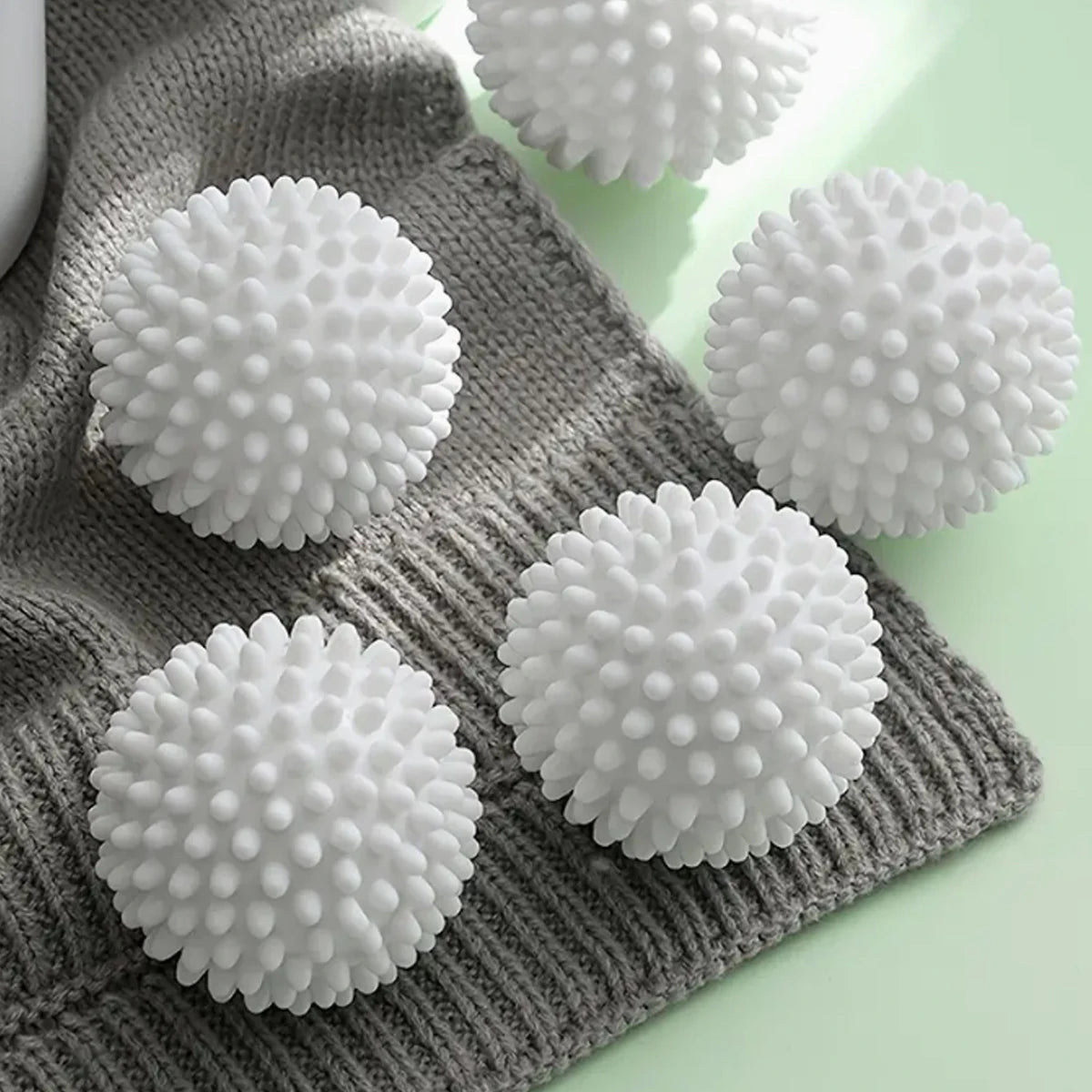 Pet Hair &amp; Lint Removal Balls for Washing Machine — Set of 4