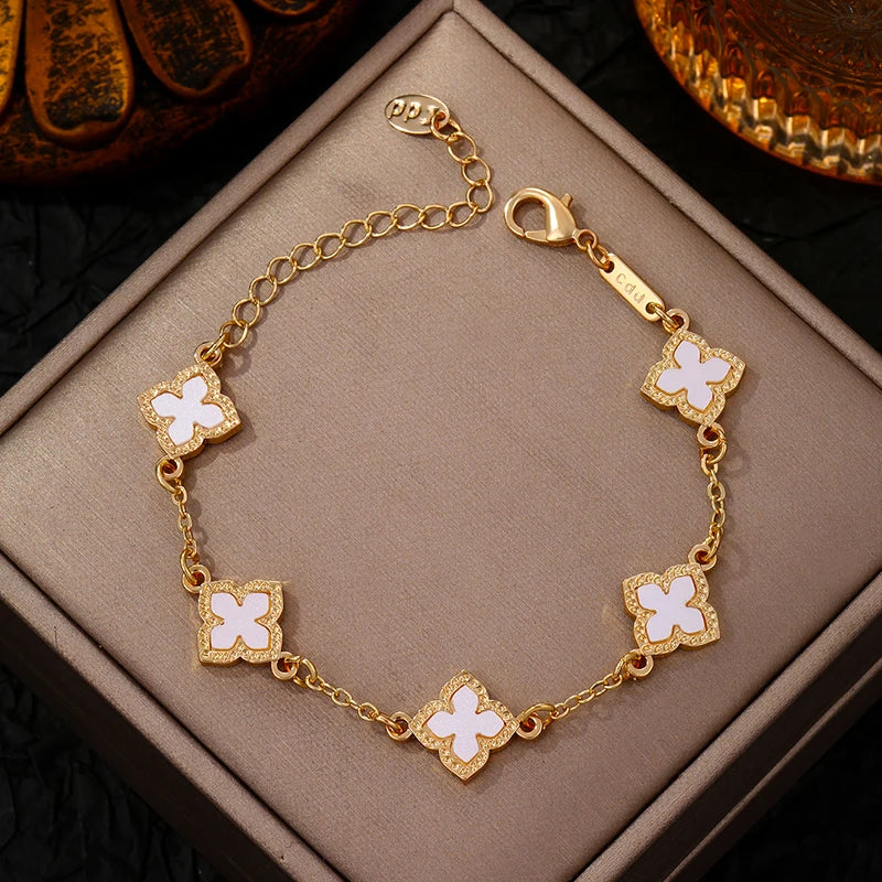 Vintage Rhinestone Clover Bracelet