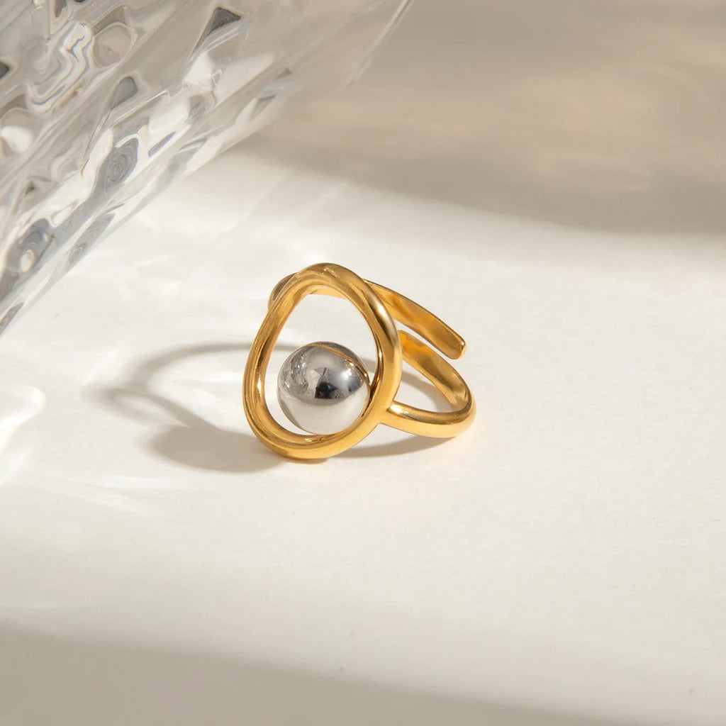 Bague Géométrique Ajourée Plaquée Or 18K
