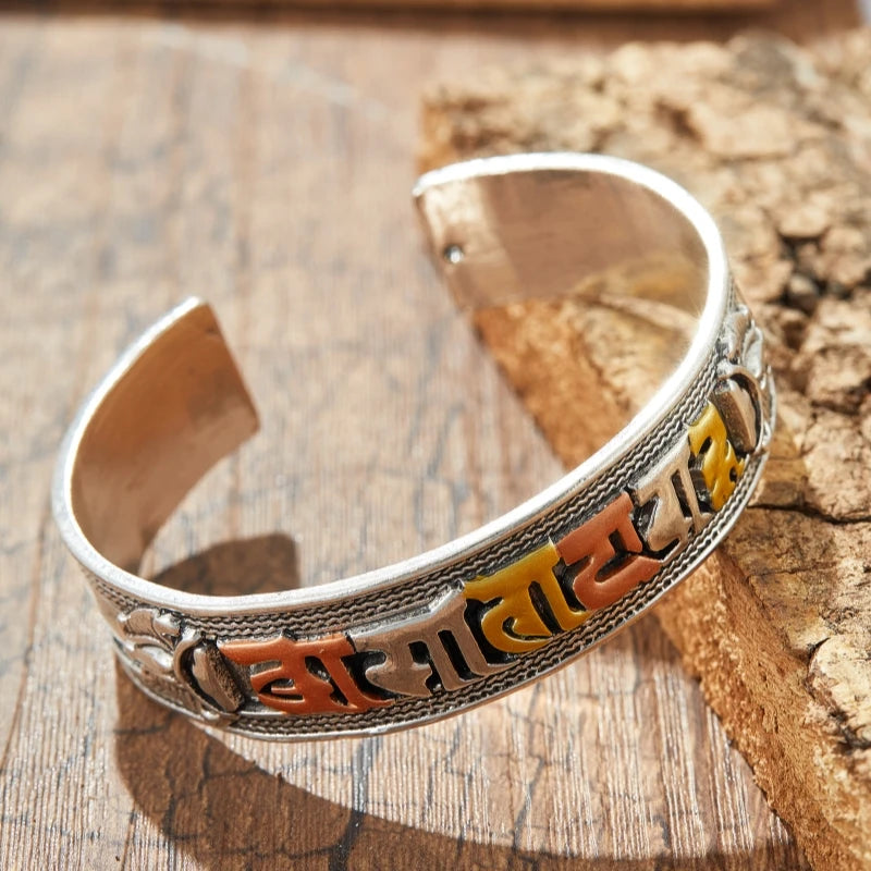 Adjustable Retro Sword Bracelet