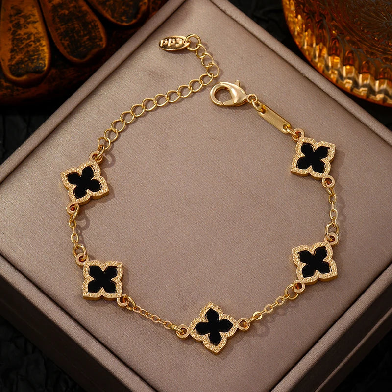 Vintage Rhinestone Clover Bracelet