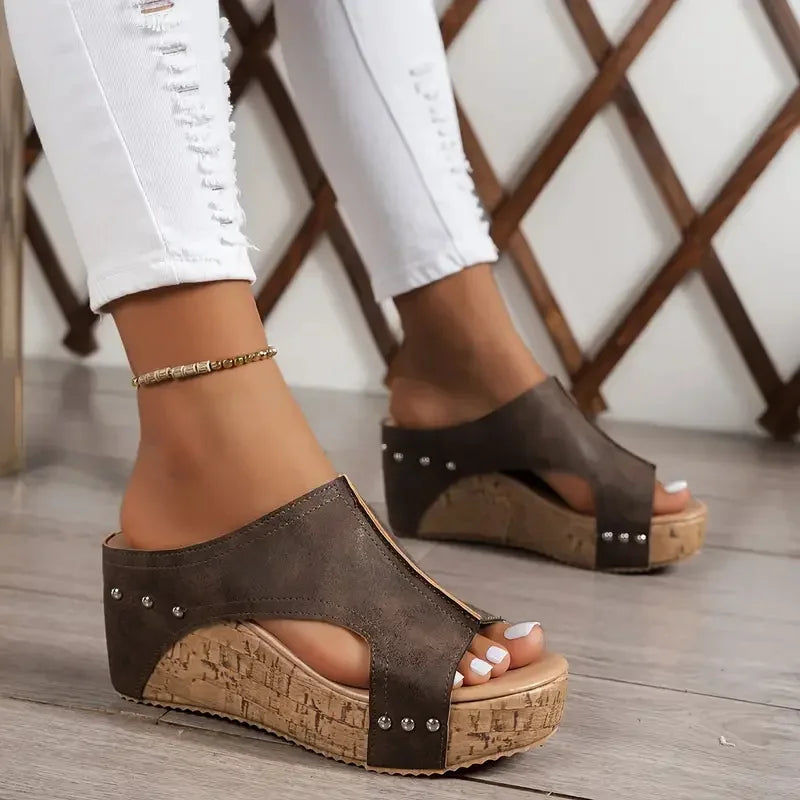 Women Sandals Women Luxury Casual Sandals Roman Open Toe Platform Designer Sandals 2025 New Summer Women Retro Wedges Shoes