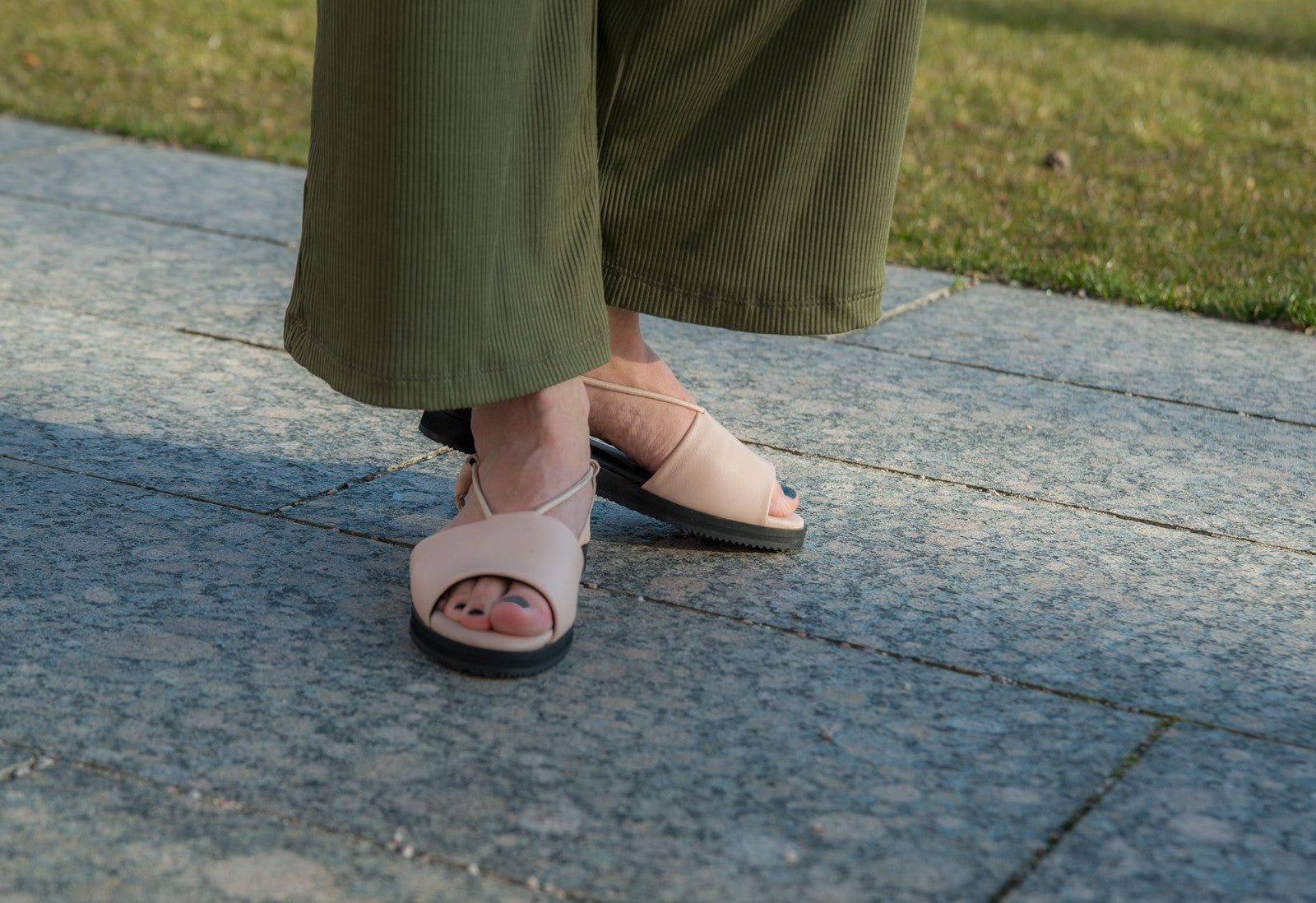 TOKU Berlin Sandals - Nude